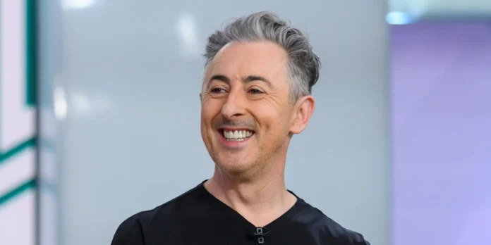 Alan Cumming children news